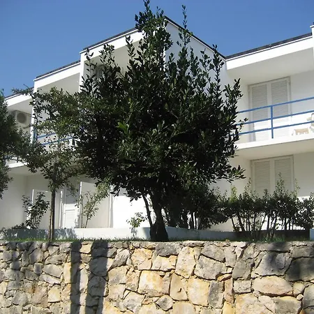 Adria Beach Guest house *